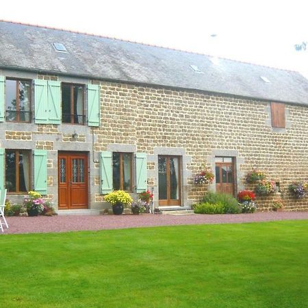 Le Rocher B&B Yvrandes Bagian luar foto