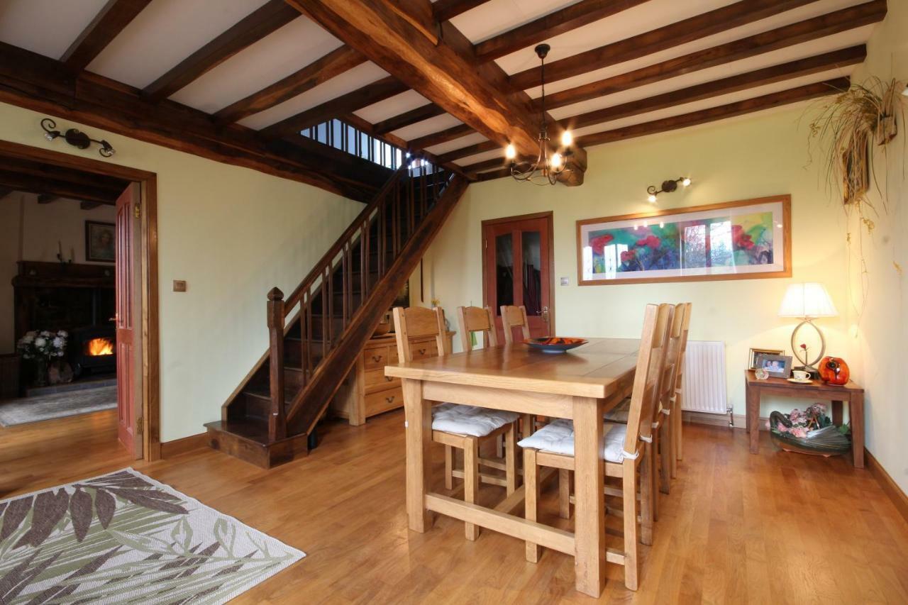 Le Rocher B&B Yvrandes Bagian luar foto
